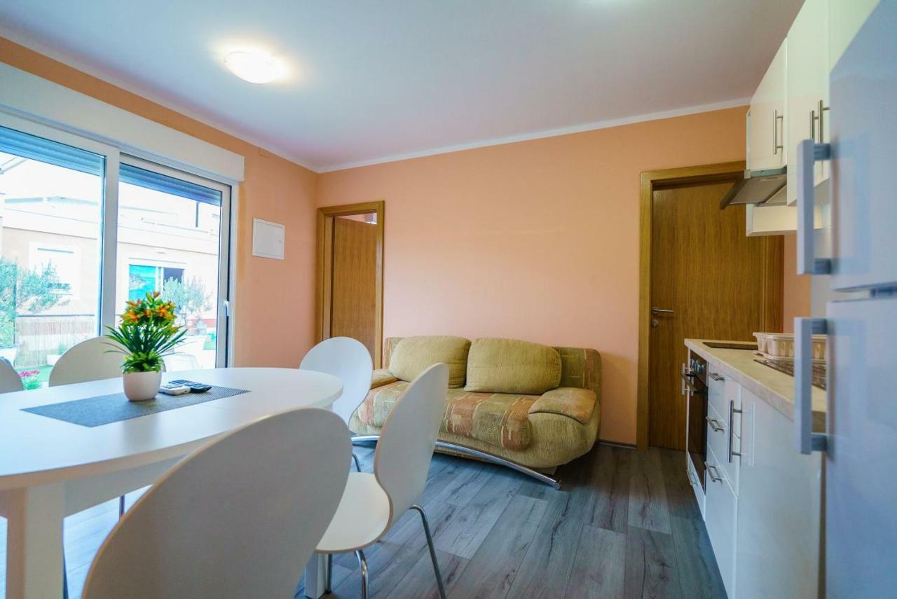 Apartmani Stobrec Split Eksteriør bilde